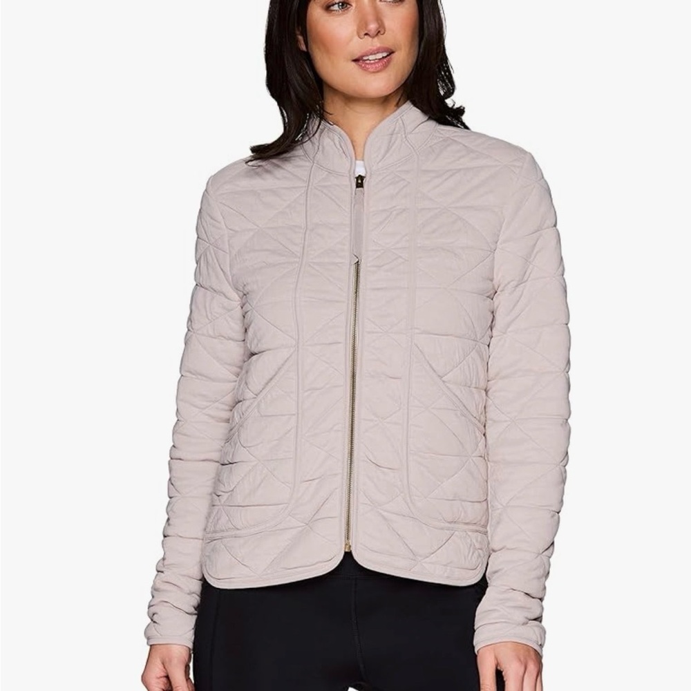 Avalanche Women's Quilted Puffer Jacket in gray